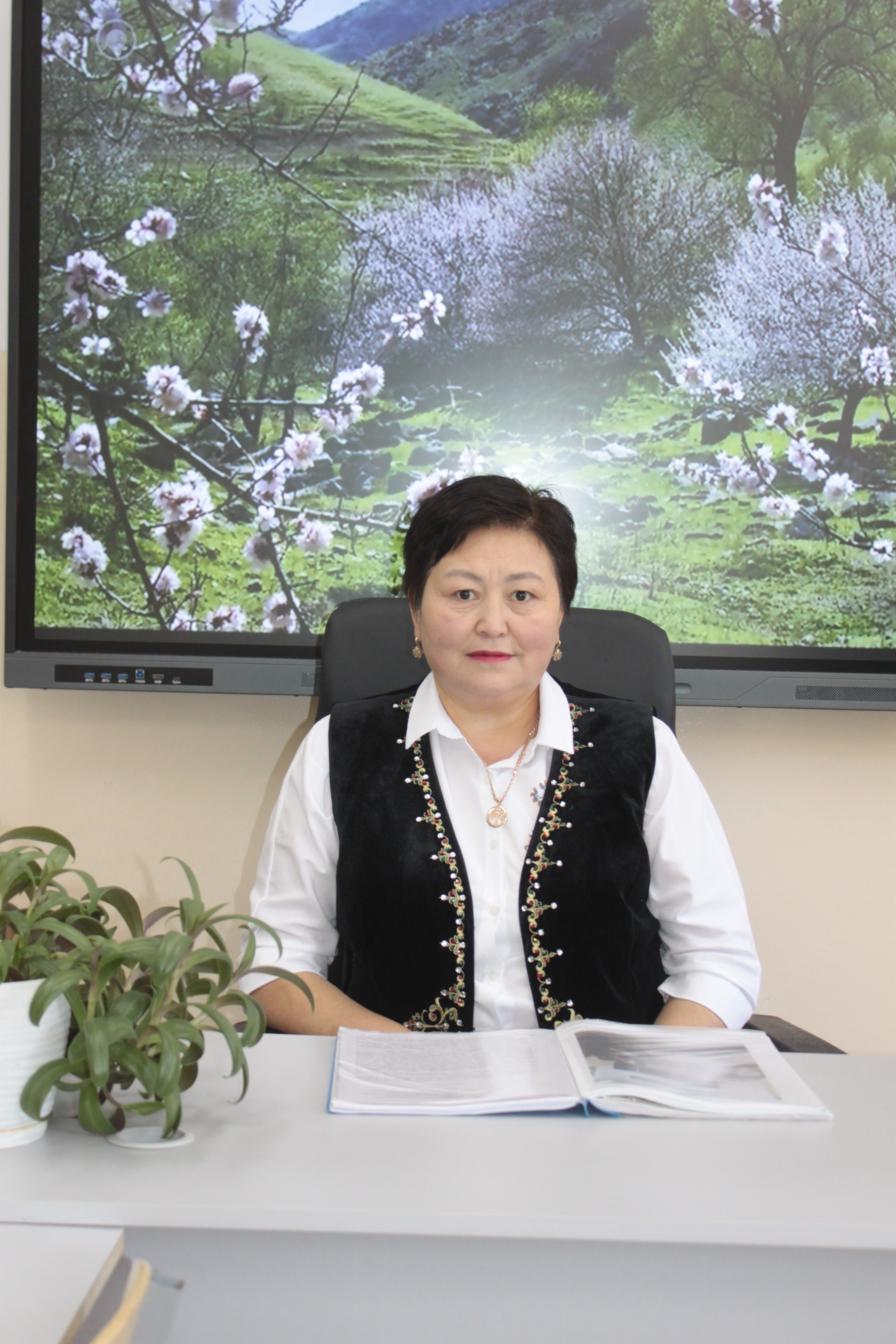 Алдиярова Лаззат Төлендиевна